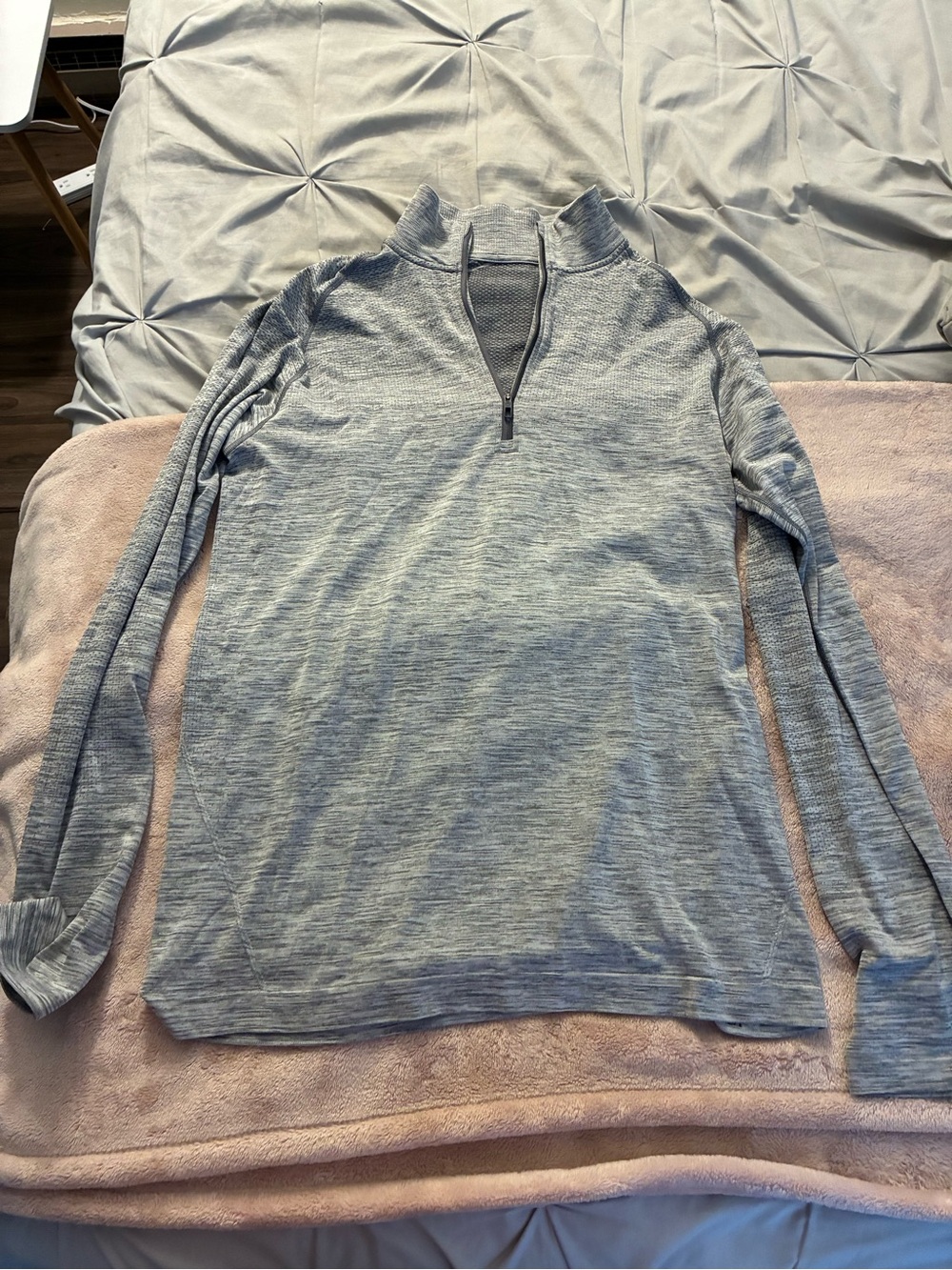 lululemon athletica Light Gray Quarter-Zip Pullover Size M